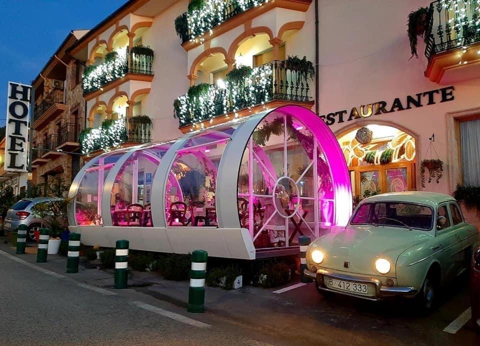 Hotel El Curro Burunchel Eksteriør bilde