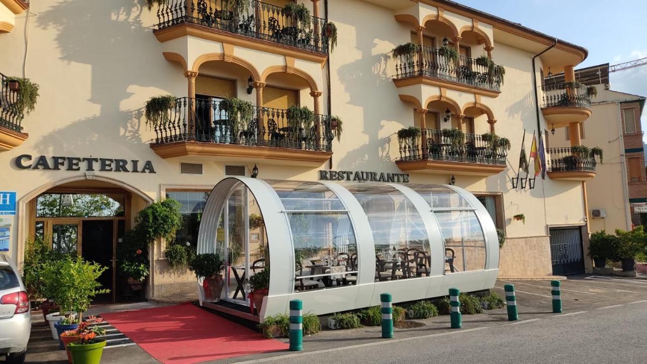 Hotel El Curro Burunchel Eksteriør bilde