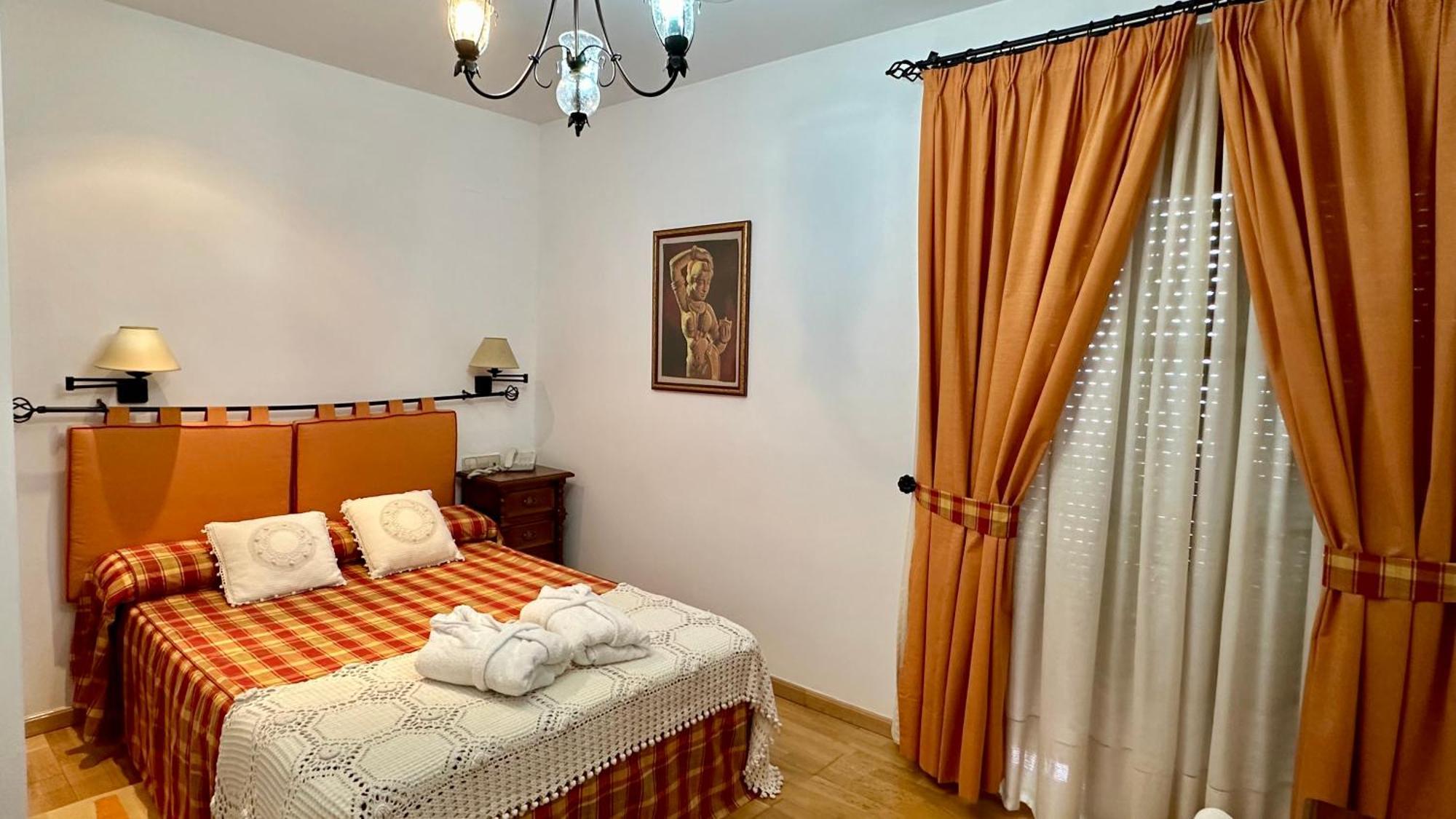 Hotel El Curro Burunchel Eksteriør bilde