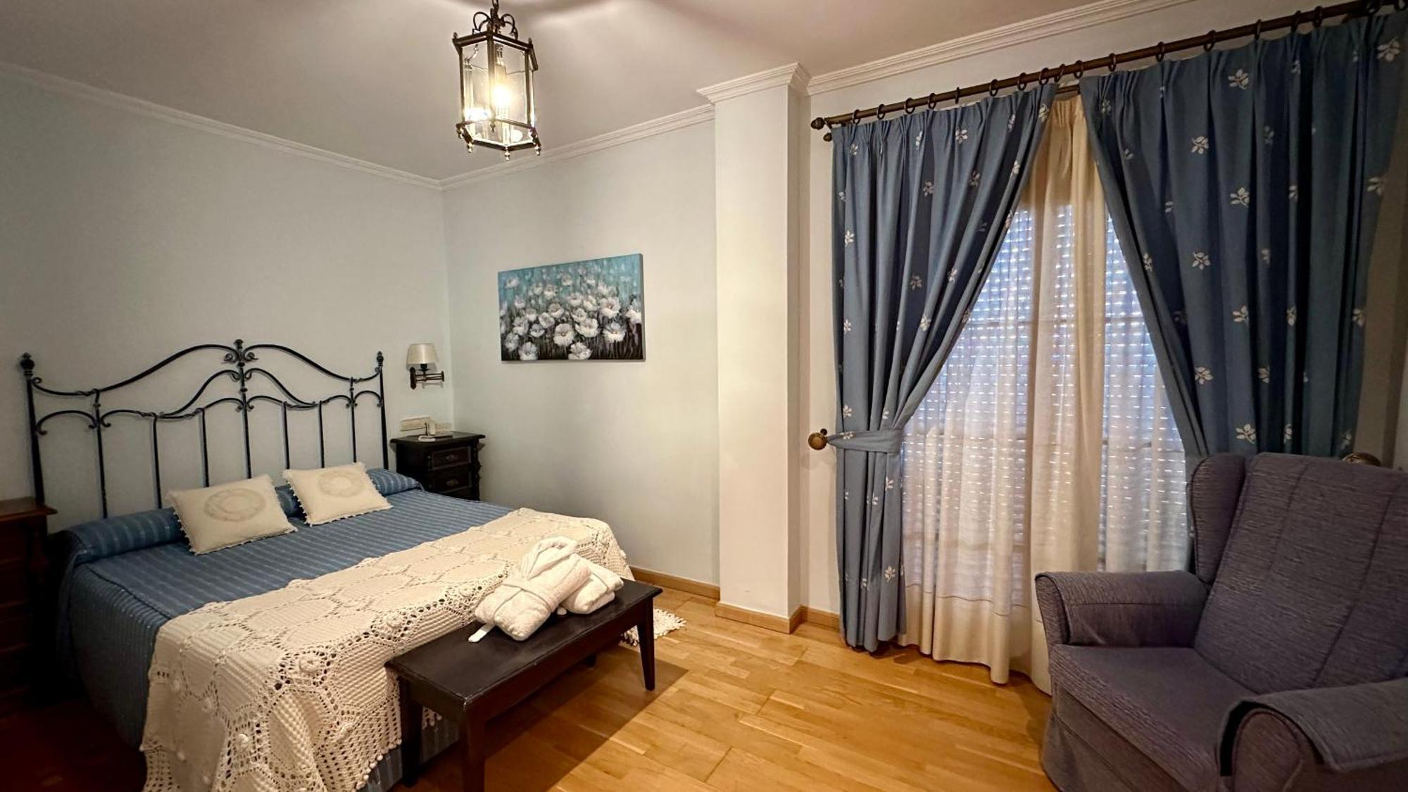 Hotel El Curro Burunchel Eksteriør bilde