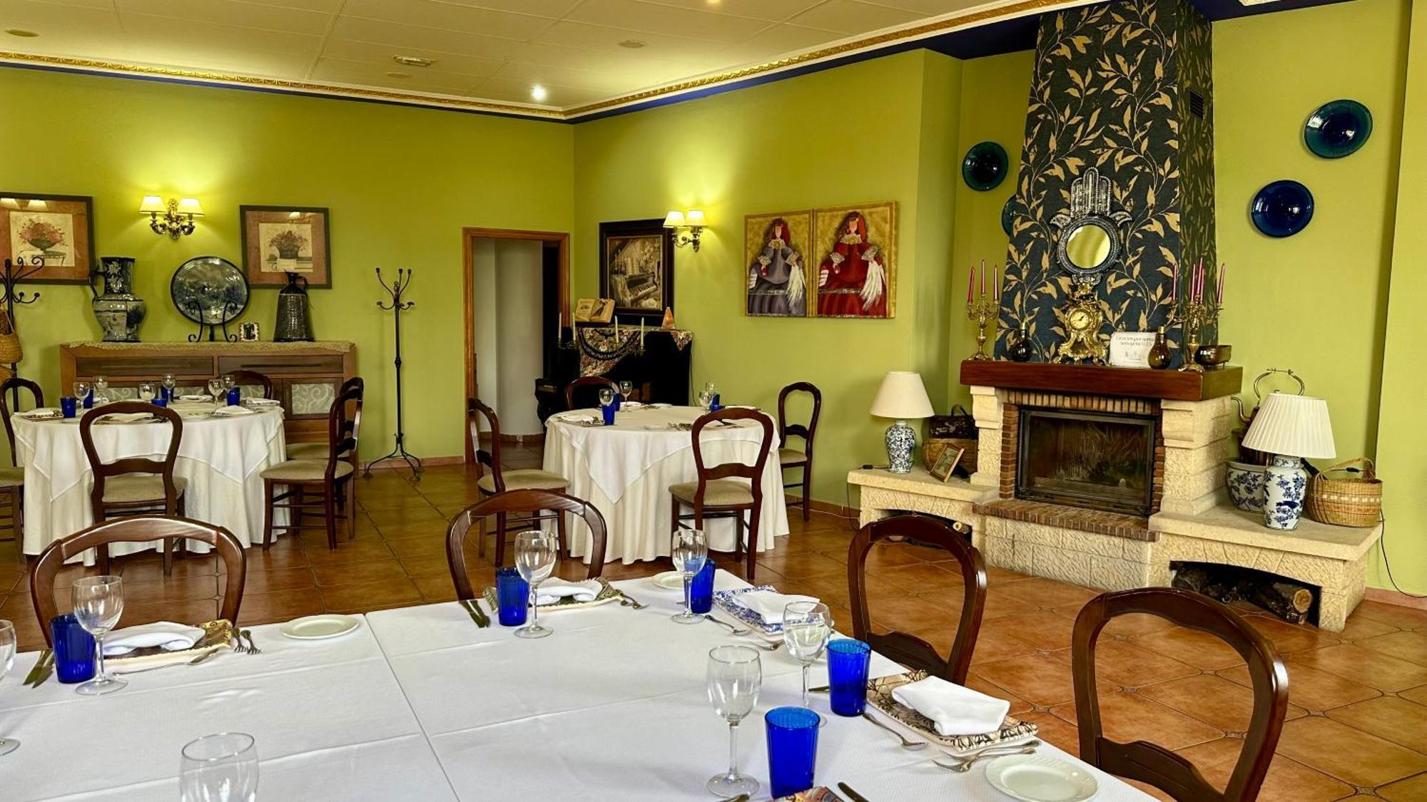 Hotel El Curro Burunchel Eksteriør bilde